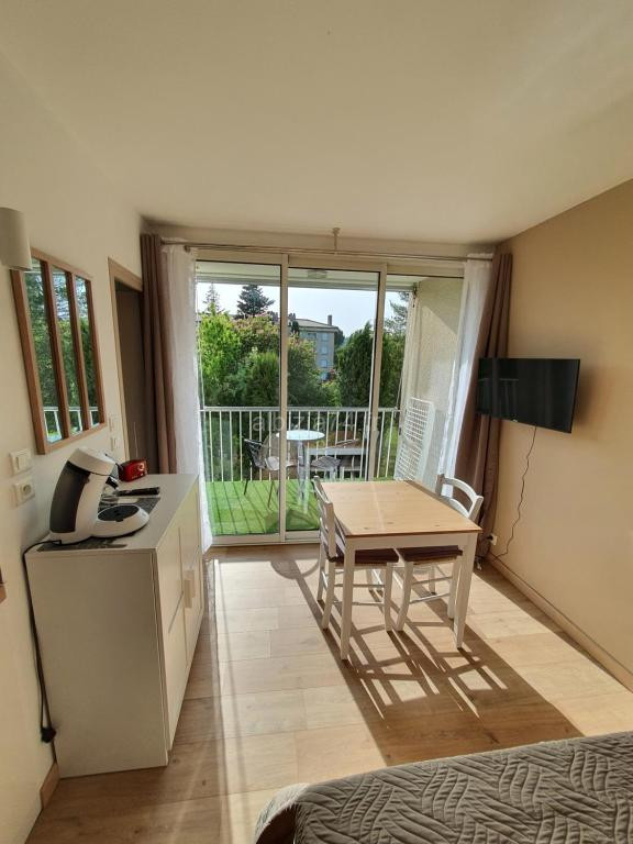 Photo de Studio lumineux au calme, vue sur le parc