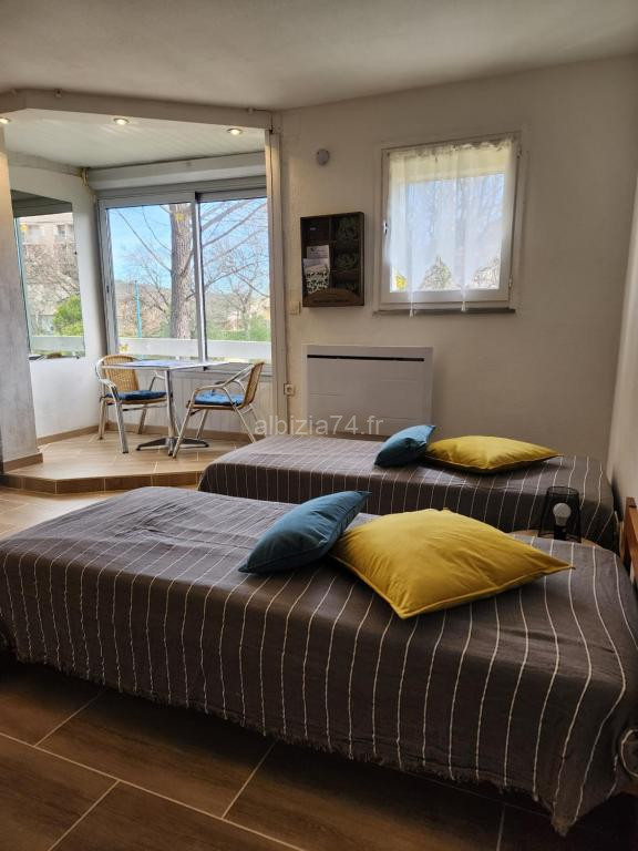 Photo de Studio Garrigues Gréoux les bains curistes Thalatherme
