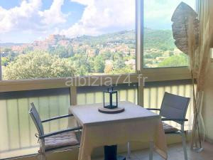 Grand Studio proche cure&village à Gréoux-les-Bains