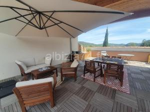 Terrasse 130m2 panoramique avec Climatisation Piscine - 3 chambres à Gréoux-les-Bains