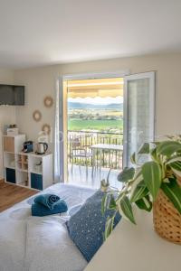 Lumineux studio-Gréoux-les-Bains à Gréoux-les-Bains